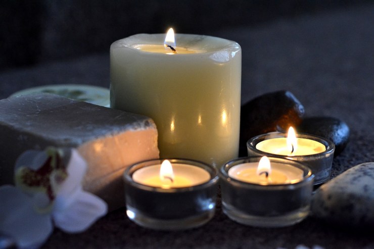 Sei amante delle candele_ Ecco come comprarle al 50% online Tuttogratis.it 20220129
