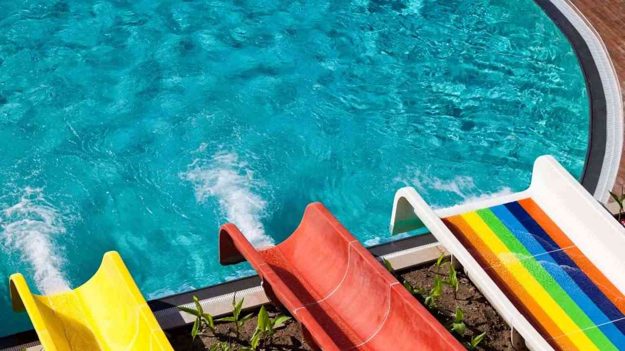 Battipaglia morto ragazzino 12 anni parco acquatico