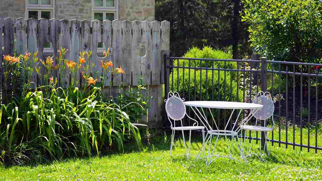 Sedie giardino come pulirle