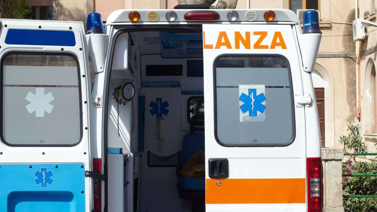 Cagliari ragazzo morto travolto autobus