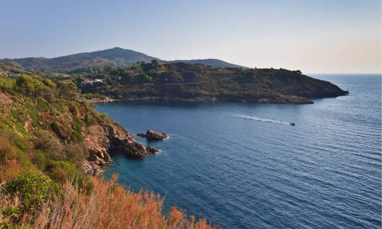 Isola d'Elba morto annegato 31enne disposta autopsia