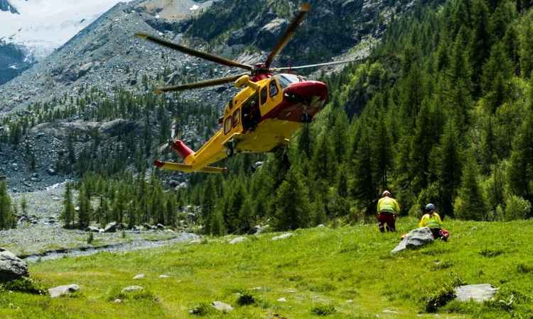 Aosta fotografa morta escursione montagna