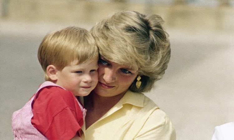 Lady Diana l'omaggio del figlio Harry