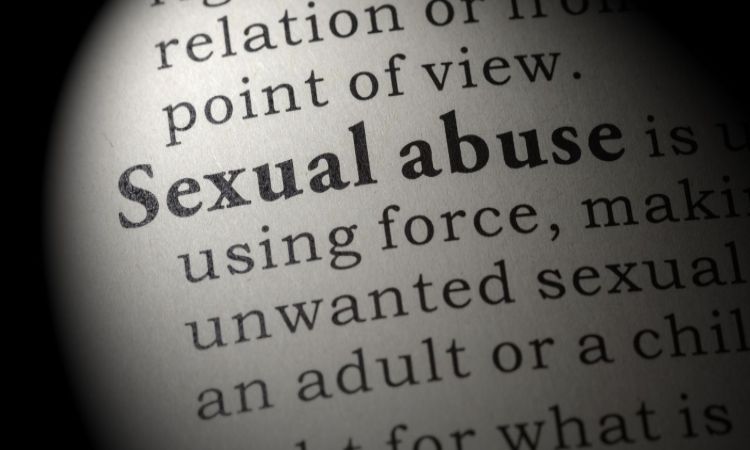 abuso sessuale minorenne disabile cittadino rumeno arrestato
