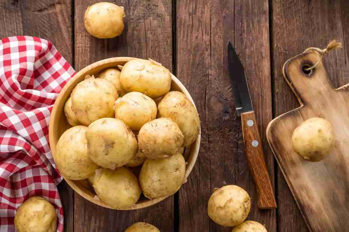 la ricetta originale delle patate a vulcano