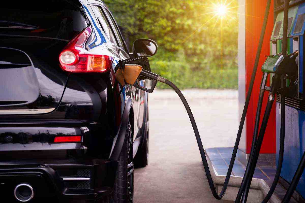 risparmiare carburante consigli