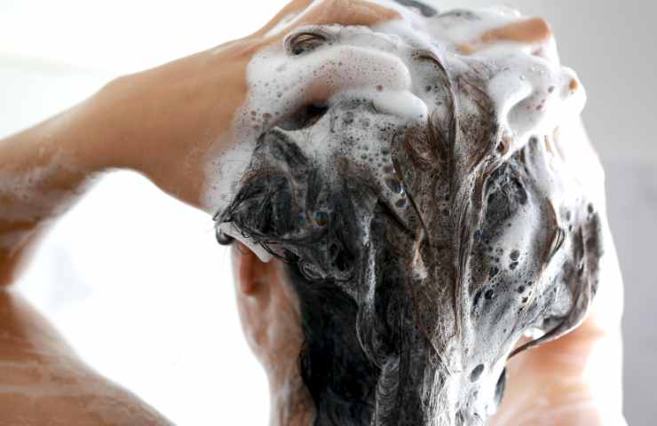 Shampoo commerciale pericoli